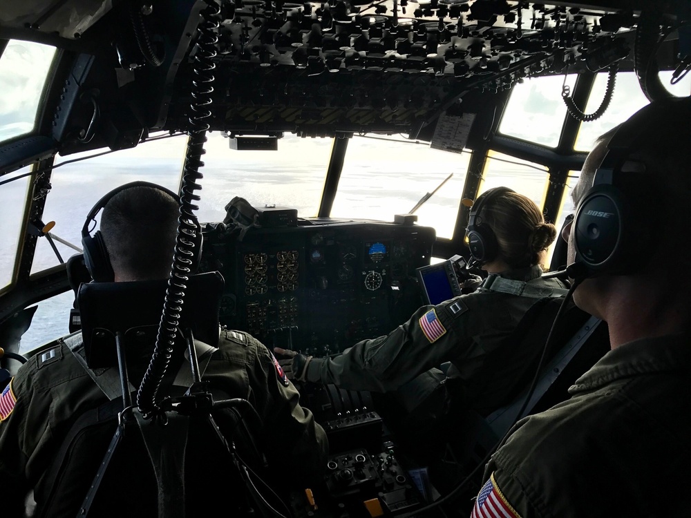 Coast Guard HC-130 Hercules crew searches for missing Army aviators off Oahu