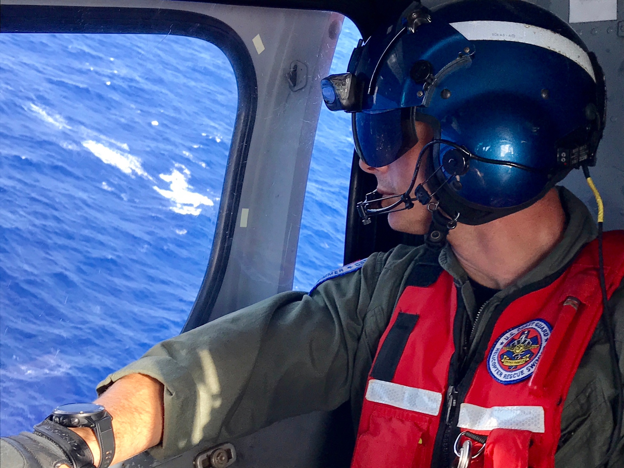 DVIDS - Images - Coast Guard MH-65 Dolphin helicopter crew searches for  Army aviators off Oahu [Image 5 of 13]