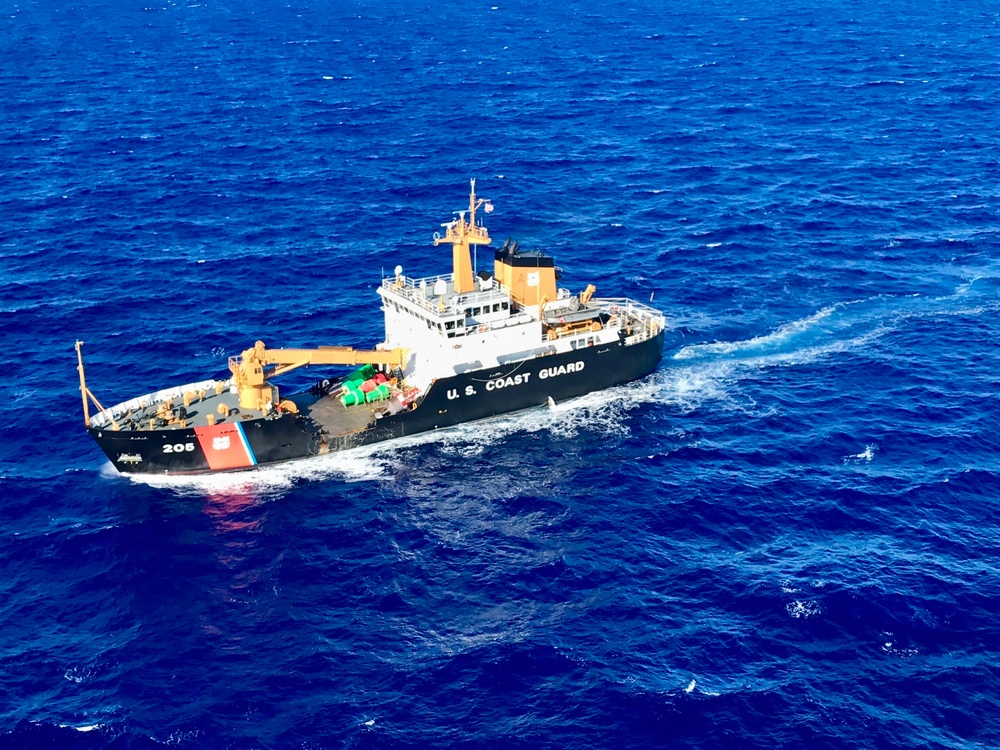Coast Guard Cutter Walnut searches for missing Army aviators off Oahu