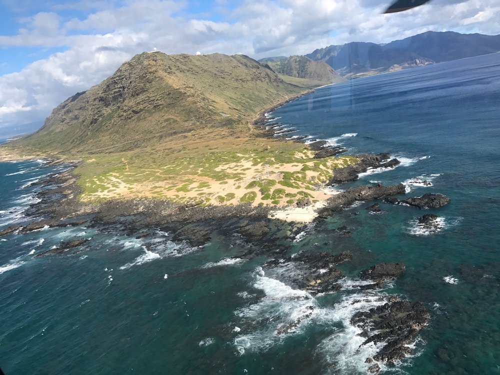 Responders searching for missing Army aviators off Oahu