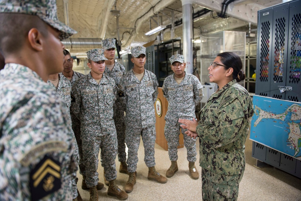 SPS 17 Sailors Host Colombian Navy Sailors for USNS Spearhead Tour