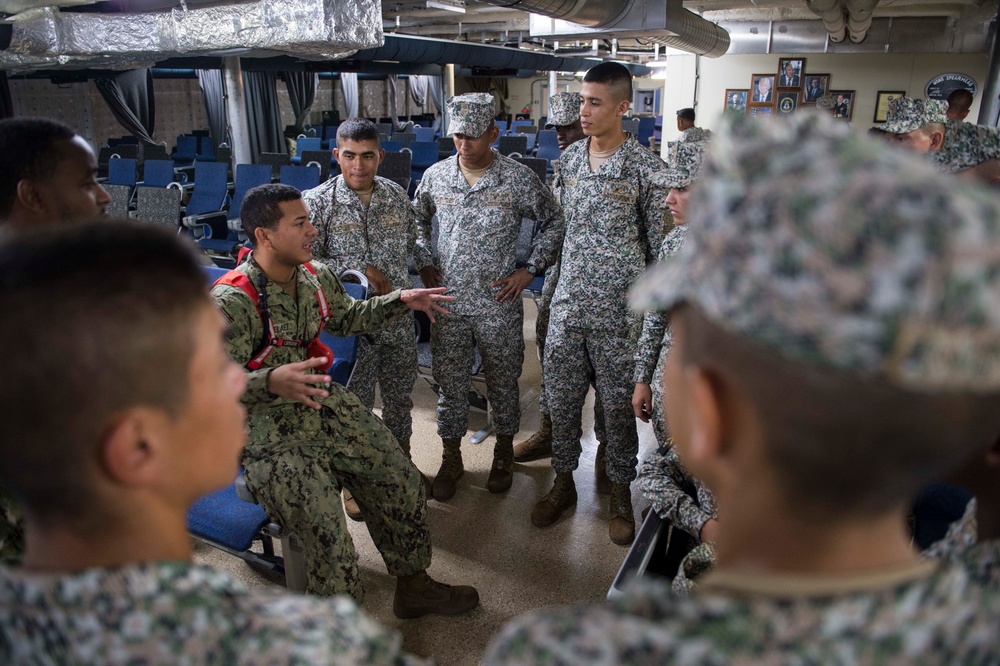 SPS 17 Sailors Host Colombian Navy Sailors for USNS Spearhead Tour