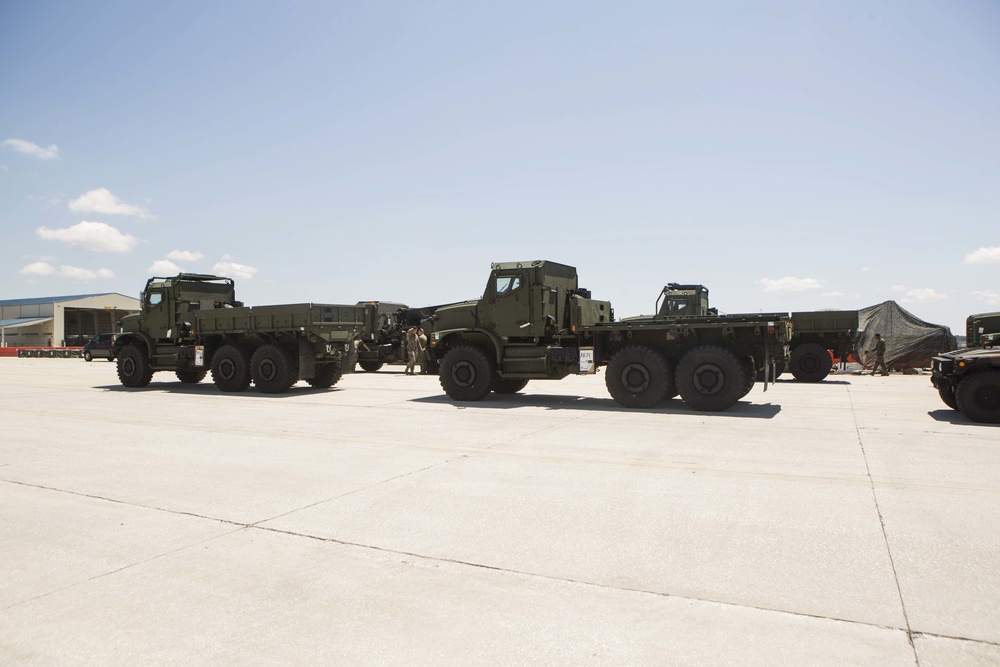MPFEX 17: Marines Conduct JLTI On Tactical Vehicles