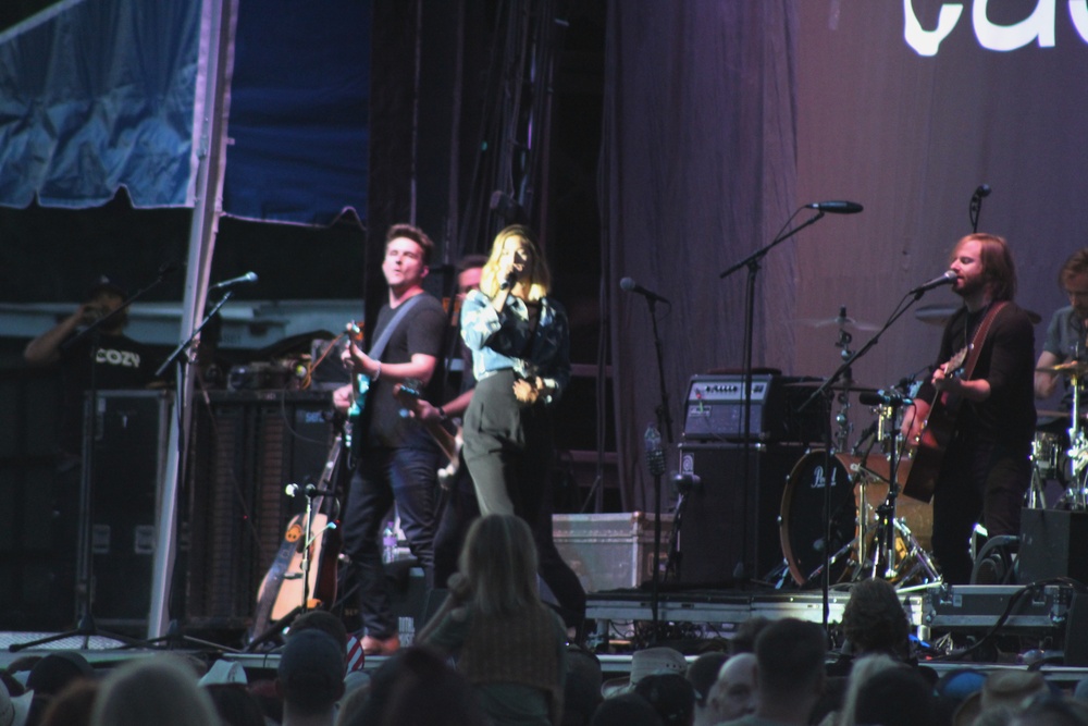 Artist Cassadee Pope plays to thousands at Fort McCoy concert