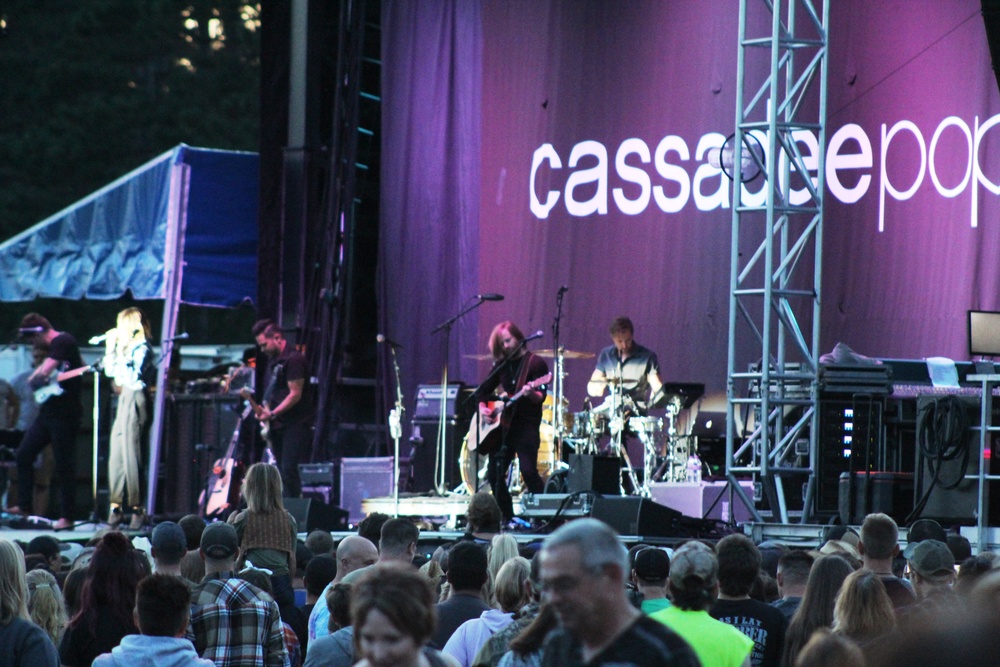 Artist Cassadee Pope plays to thousands at Fort McCoy concert