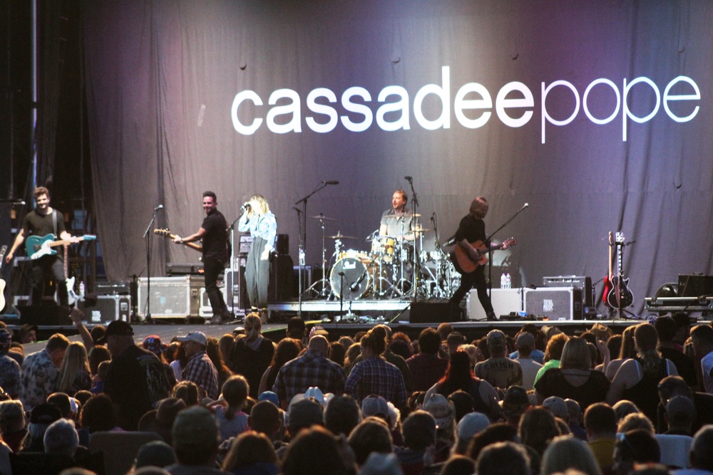 Artist Cassadee Pope plays to thousands at Fort McCoy concert
