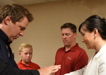 Illusionist performs for Keesler