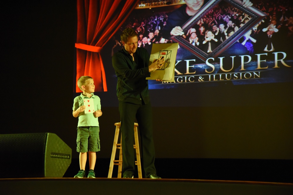 Illusionist performs for Keesler