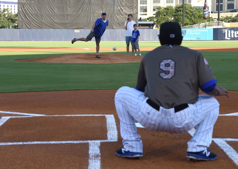 Shuckers recognize service members