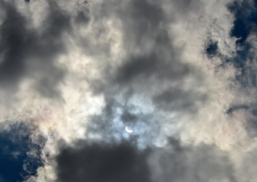 Arkansas Guardsmen View Solar Eclipse