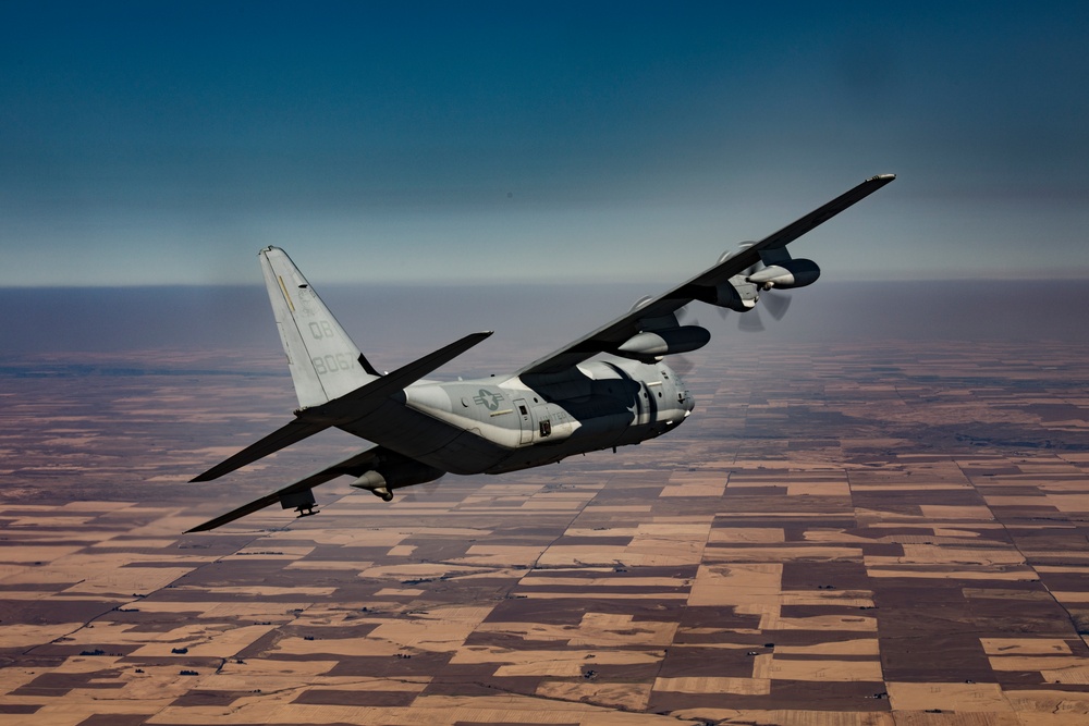 VMGR-152 conducts division tactical navigation