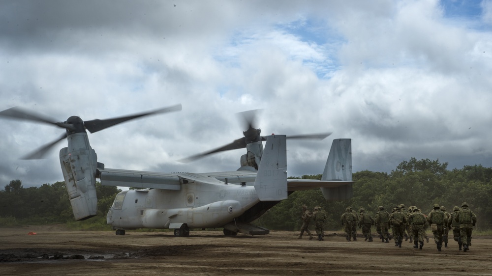 JGSDF run into Osprey