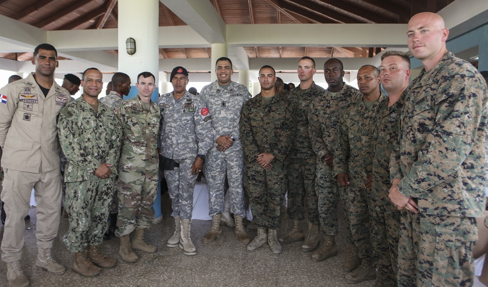 U.S. Marines with SPMAGTF-SC conduct training with Dominican Republic military