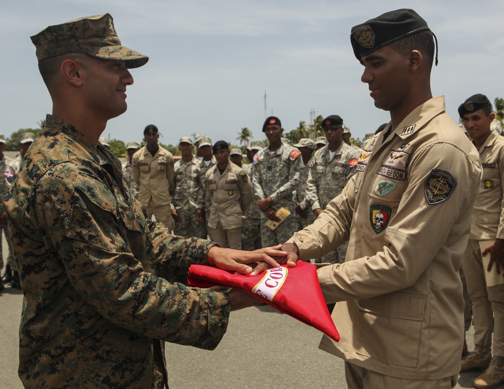 U.S. Marines with SPMAGTF-SC conduct training with Dominican Republic military