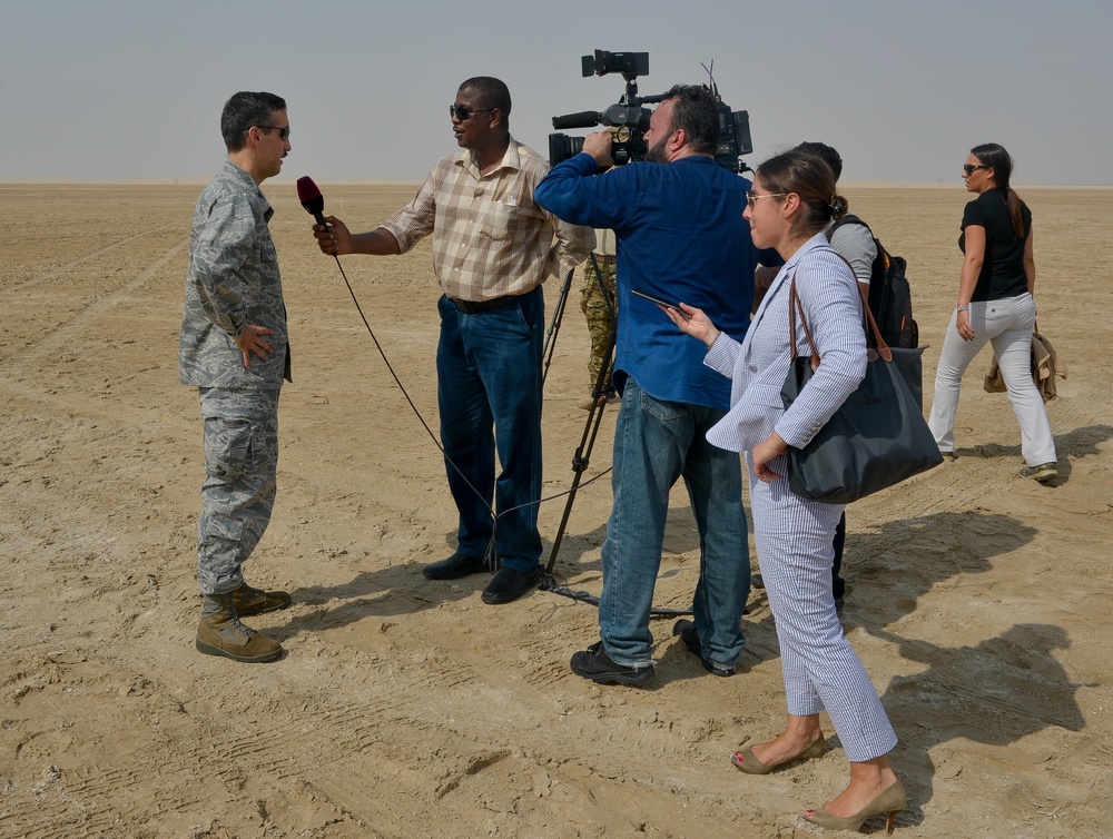 U.S, Qatari Armed Forces conduct Friendship Jump, Wing Exchange