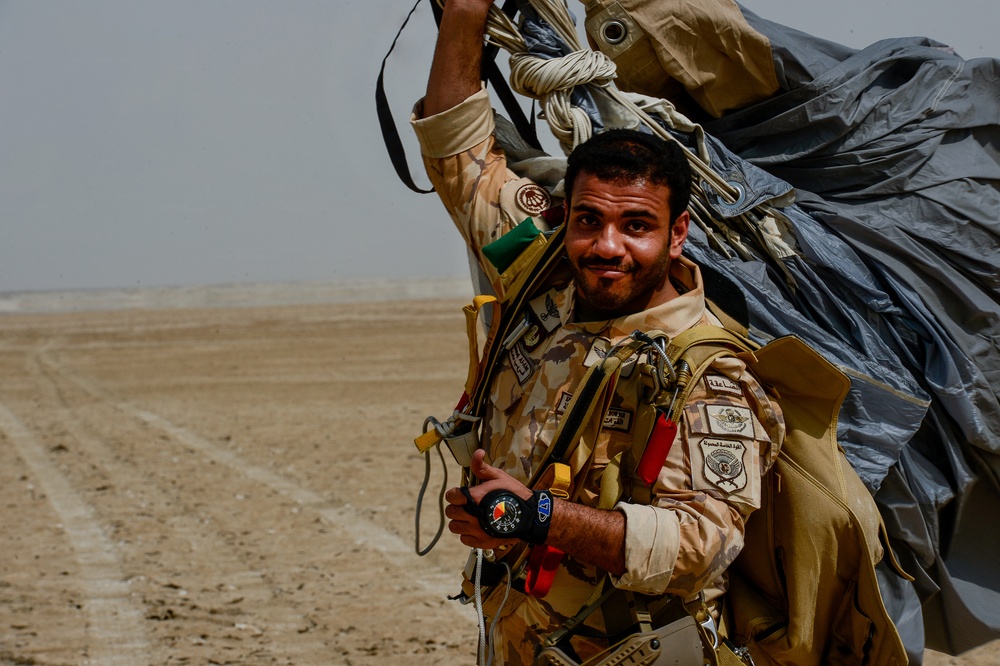 U.S, Qatari Armed Forces conduct Friendship Jump, Wing Exchange