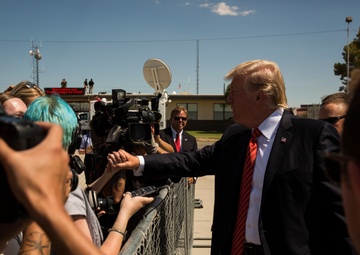 POTUS Visits MCAS Yuma
