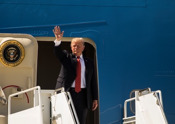 POTUS Visits MCAS Yuma