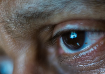 908th EARS refuels F-22s, F/A-18s