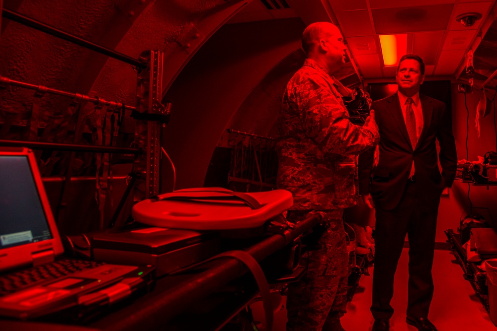 Honorable Jay Clayton visits Scott Air Force Base