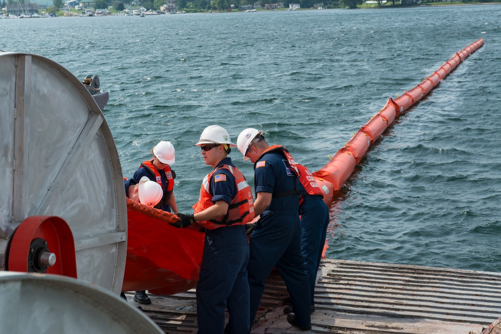 U.S. Coast Guard deploys boom for exercise Maritime Disruption 2017