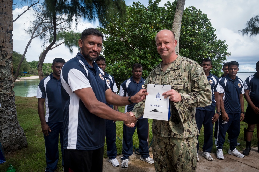 MDSU 1 and Sri Lankan Navy Divers - Subject Matter Expert Exchange