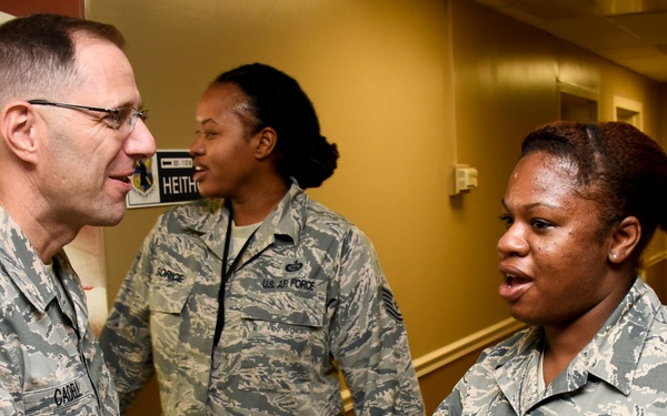 ACC and 25th AF Command Chiefs visits 70th ISRW