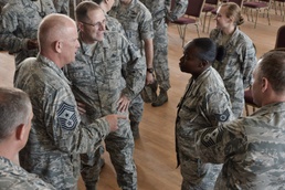 ACC and 25th AF Command Chiefs visits 70th ISRW