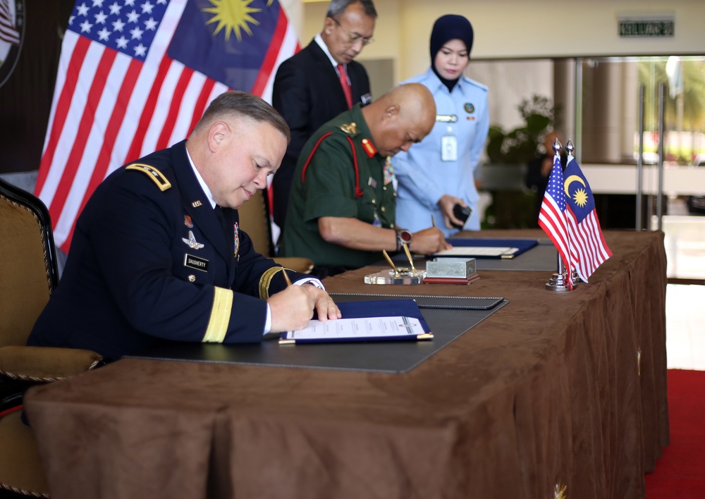 Washington signs with Malaysia as state partners