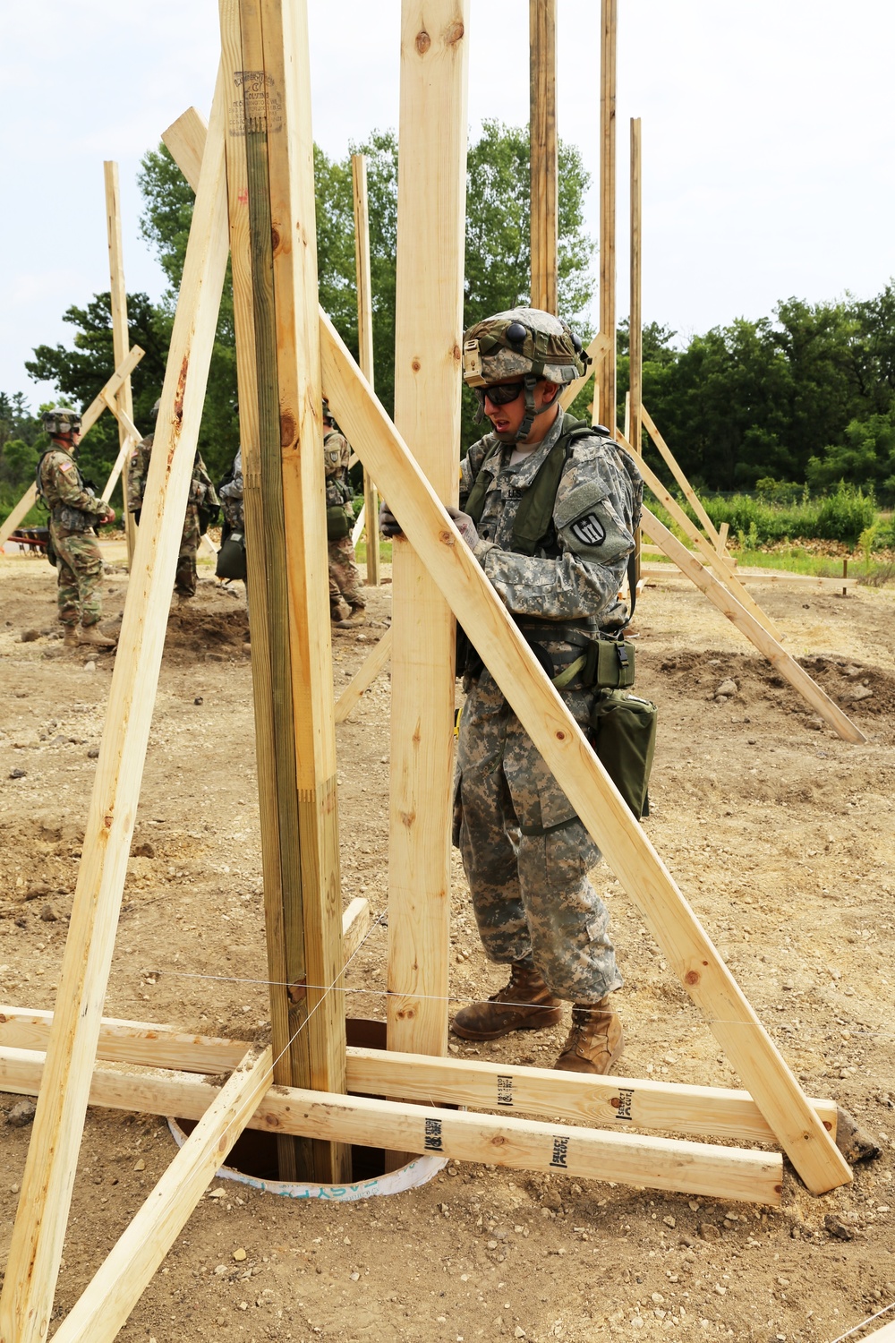 Engineer company builds skills, Fort McCoy troop projects during CSTX participation