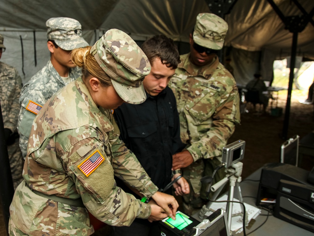 Combat ready: Military Police train in largest Army Reserve training exercise of the year