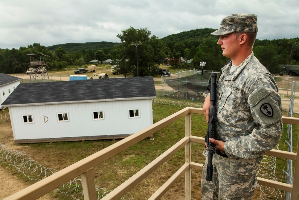 Combat ready: Military Police train in largest Army Reserve training exercise of the year