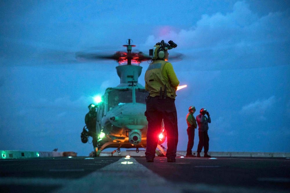 USS San Diego (LPD 22) Evening Flight Operations