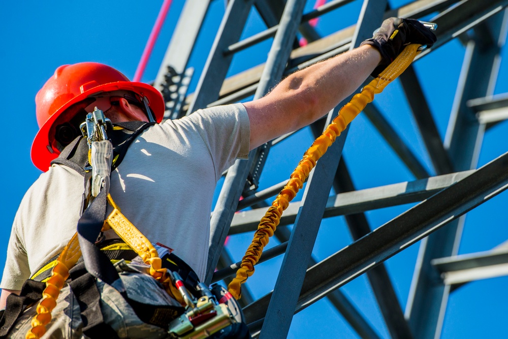 DVIDS - Images - Cable Dawgs Tower Certification Training [Image 1 of 33]