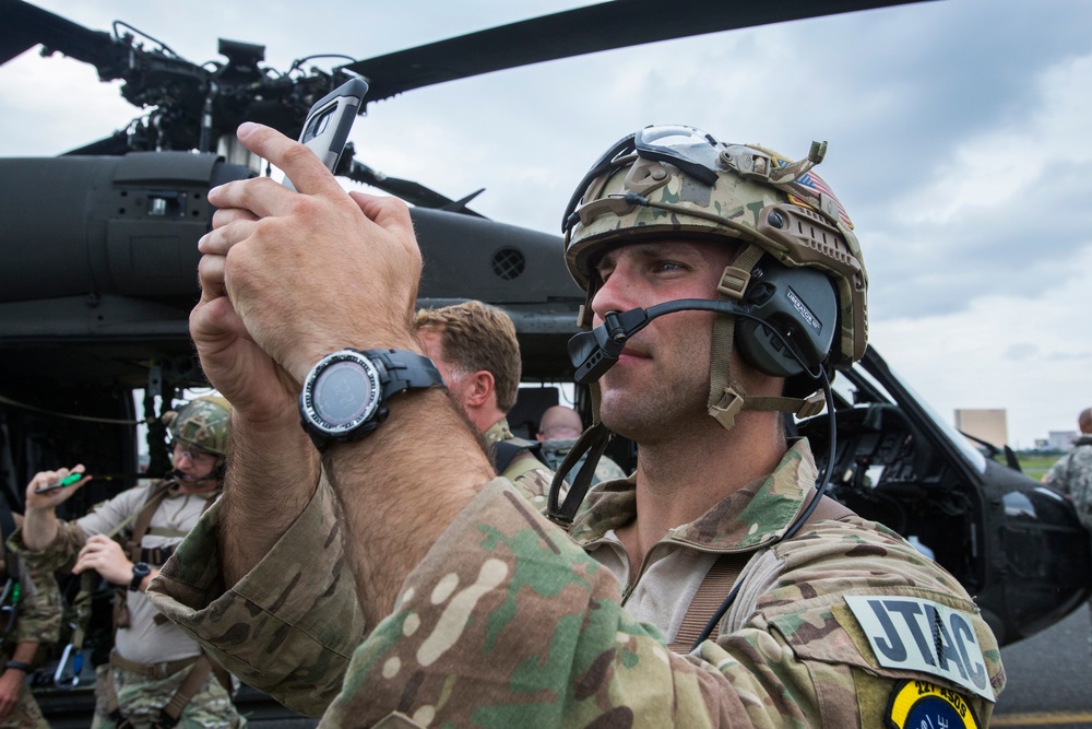 TACP SPIES demo at AC Airshow