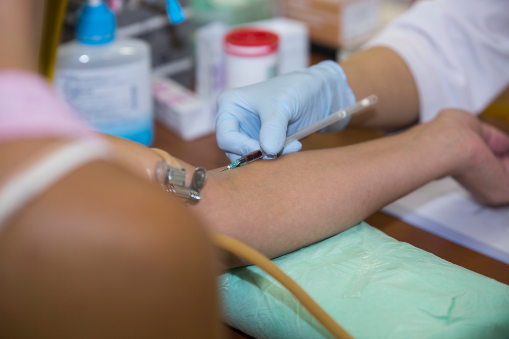 Japanese, Americans come together to save lives