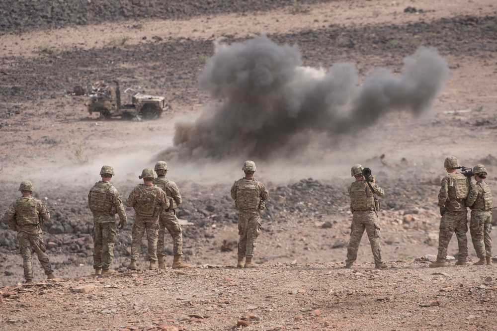 CJTF-HOA Soldiers of the month offered special AT4 live fire training