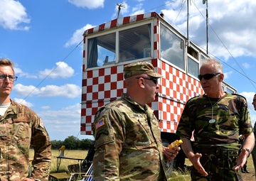 37th AS gives Romanian paratroopers a lift