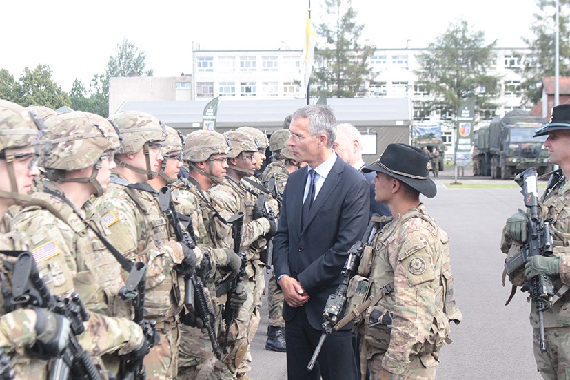 NATO Secretary General and Polish Minister of Defense visit Battle Group Poland