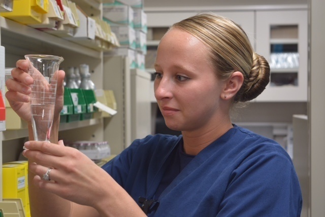 Naval Hospital Oak Harbor Pharmacy Tech Earns Top Honor