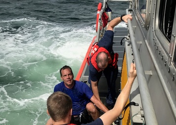 Coast Guard rescues missing diver off Florida Gulf Coast