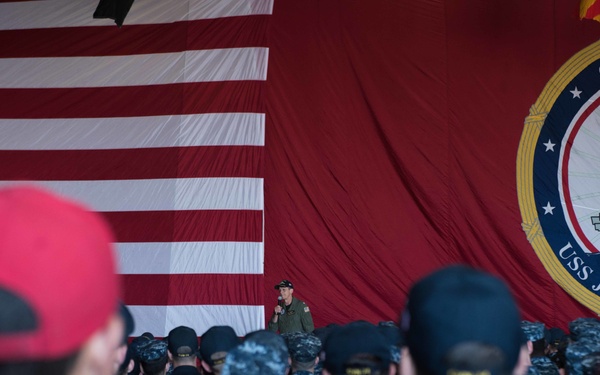 Stennis Conducts Operational Pause