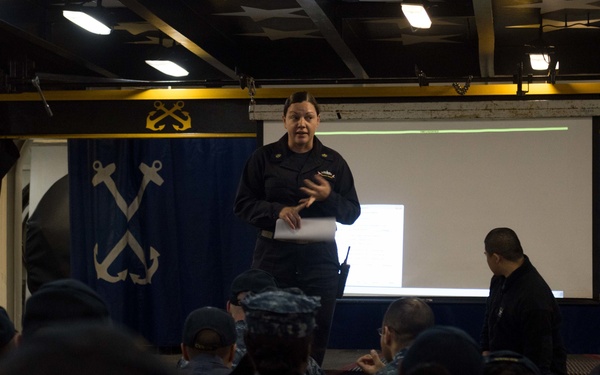 Stennis Conducts Operational Pause