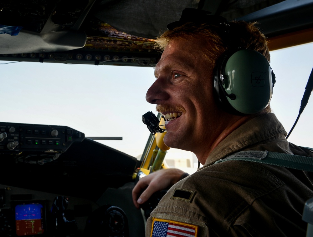 KC-135s support F-22 mission