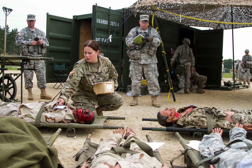 Service members conduct medical training scenario at Ft. McCoy’s Global Medic
