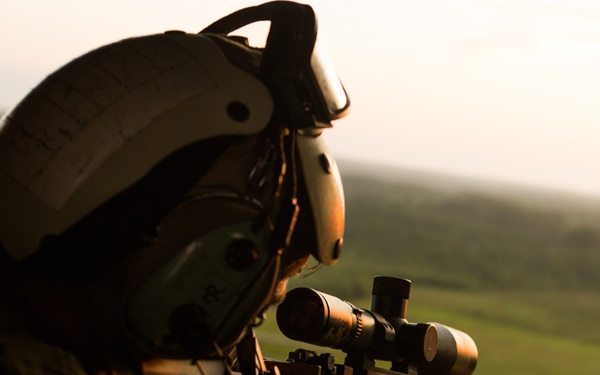 26th MEU Marines dominate air and land during aerial sniper training