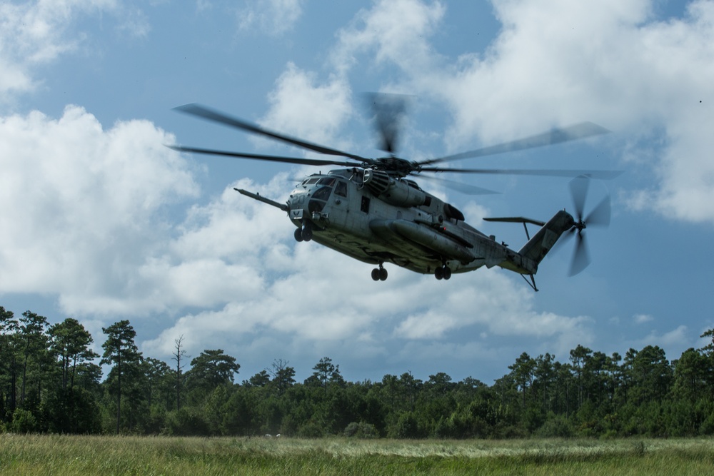 26th MEU Marines conduct HST training