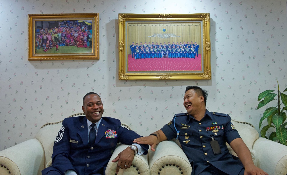 PACAF command chief meets with leaders in Malaysia