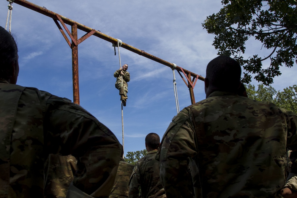 U.S. Army Drill Sergeant demonstrates obstacle course
