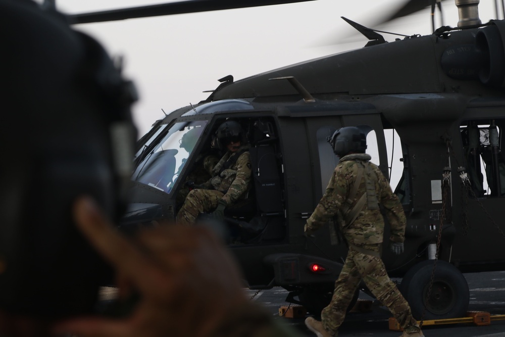 UH-60 Pilots Hit the Deck